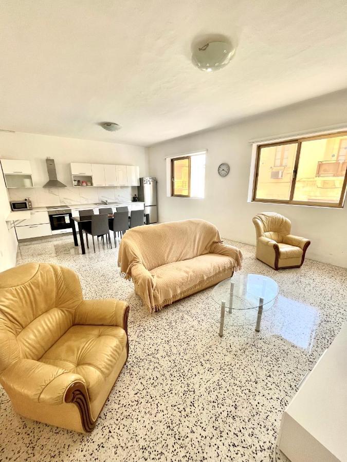 Camag Apartment - Very Close To Airport Birzebbuga Ngoại thất bức ảnh
